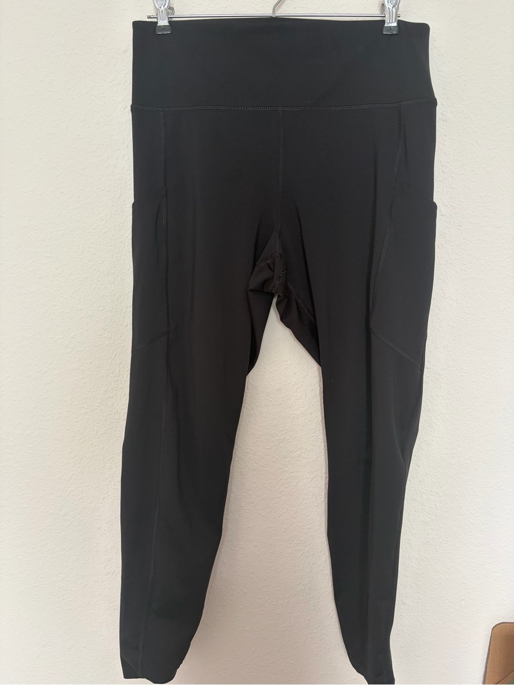American Eagle Large Curvy The Everything High-Waisted Pocket Legging True Black